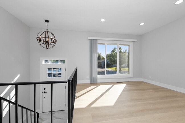 Building Photo - 16822 91st Ave