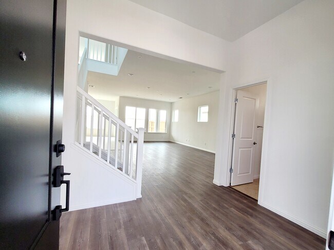 Foto del edificio - 1546 Andromeda Way