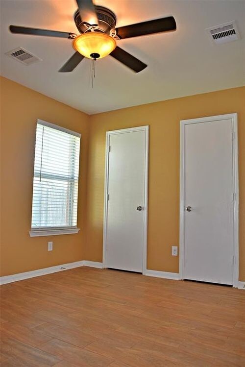 Building Photo - 18123 Ravensbrook Ln
