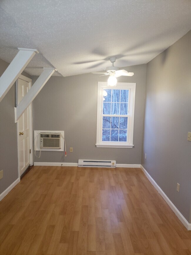 Building Photo - 508 Stafford Rd