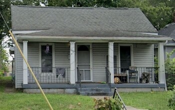 Building Photo - 619 Malvern St