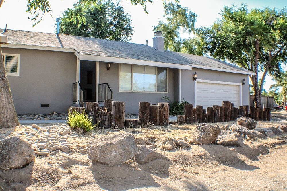 Primary Photo - 201 Hill Ave