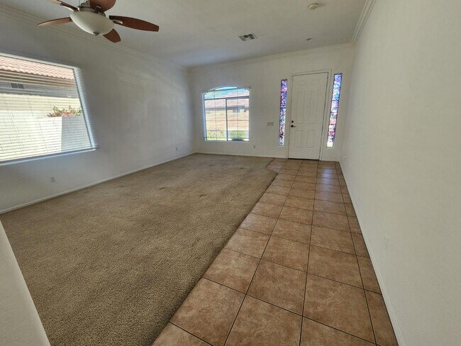 Foto del edificio - 3410 S 104th Ln