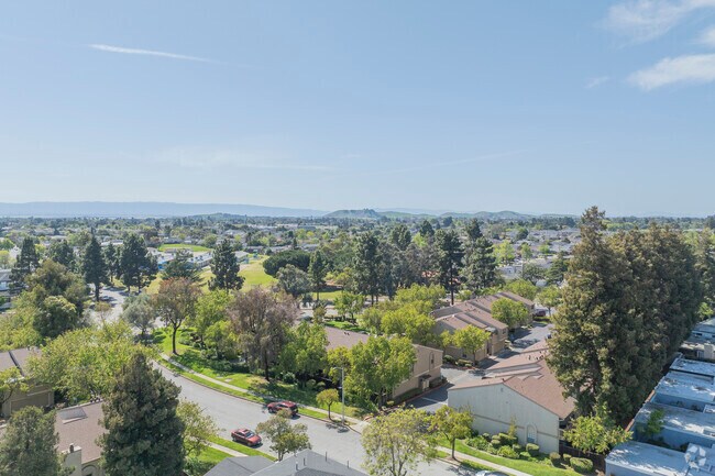 Aéreo - 5307 Port Sailwood Dr