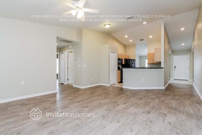 Foto del edificio - 620 Bluebill Ct