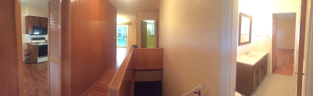 Primary Photo - 4 Bedroom/2.5 Bathroom House Across from W...