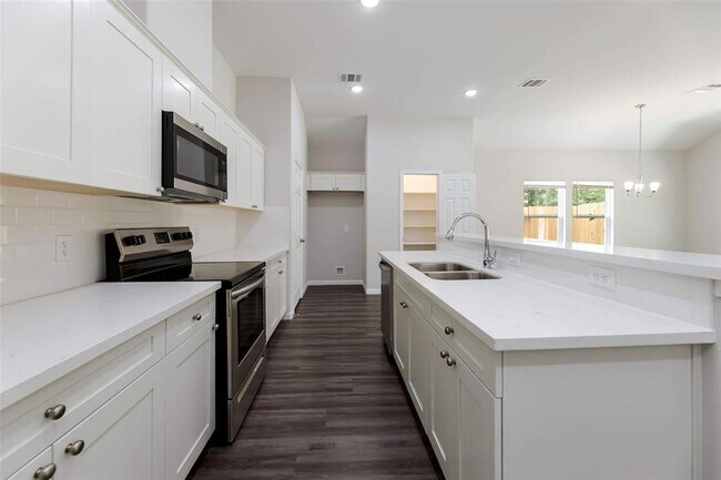 Foto del edificio - 101 Country Rd 3552