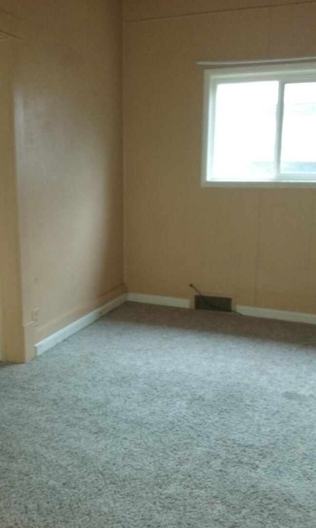 Wurtz 819 Orr Apartment for Rent in Miles City, MT