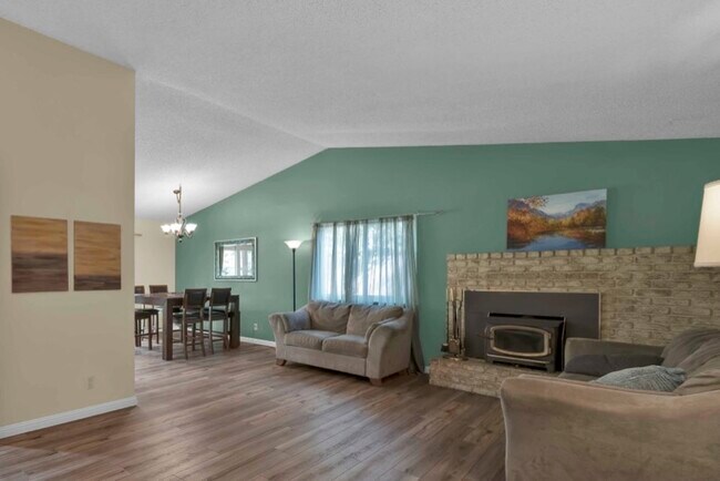 Habitación familiar - 2430 Lake Redding Dr