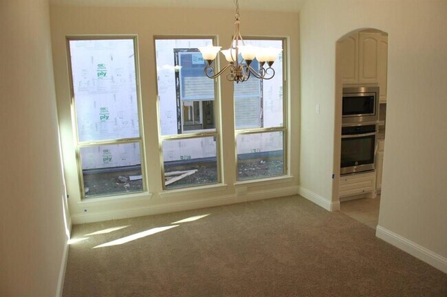 Foto del edificio - 6413 Viejo St