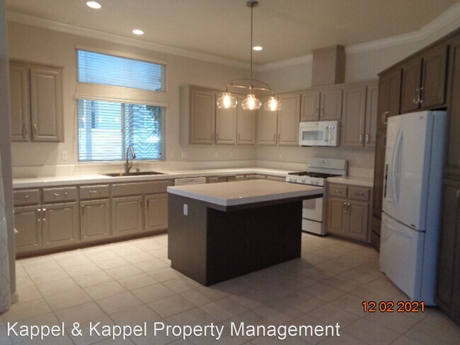 Building Photo - 3 br, 2 bath House - 400 Marvin Gardens Dr.