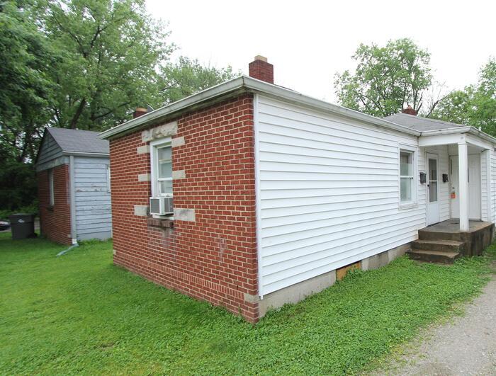 Primary Photo - 4613 E 19th St
