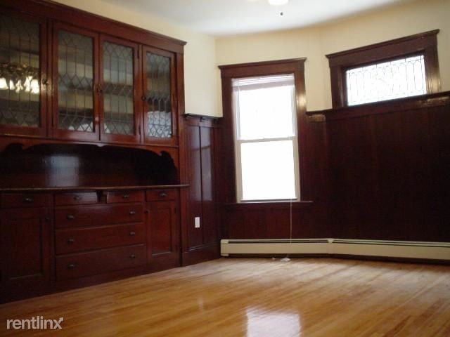 Building Photo - 5 br, 2 bath House - 35 Long Ave # 202 2