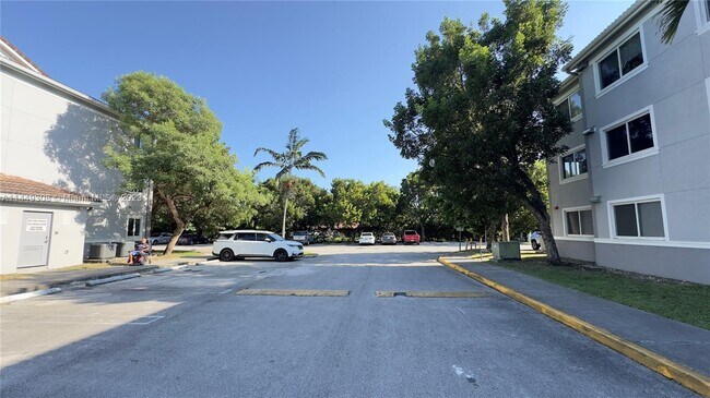Foto del edificio - 15460 SW 284th St