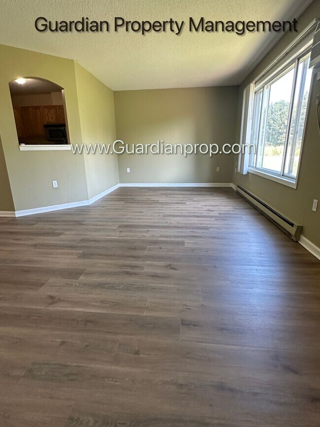 Foto del edificio - 770 W Village Rd