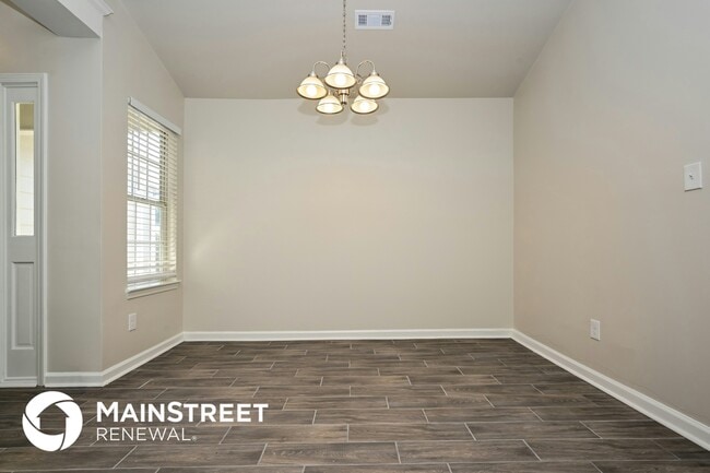 Building Photo - 7740 Briar Forest Ln