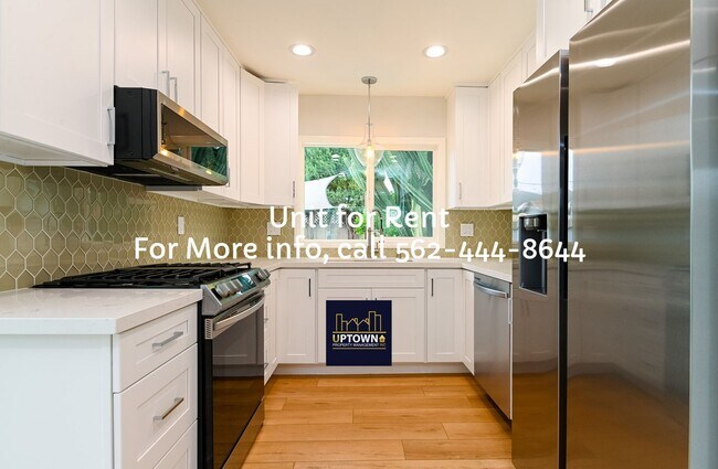 Foto del edificio - AVAILABLE - July 1 - HOUSE - 3 Bedrooms / 2 Baths - Long Beach