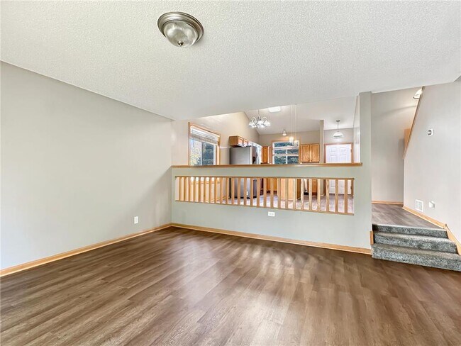 Foto del edificio - 1556 Chartreux Ave