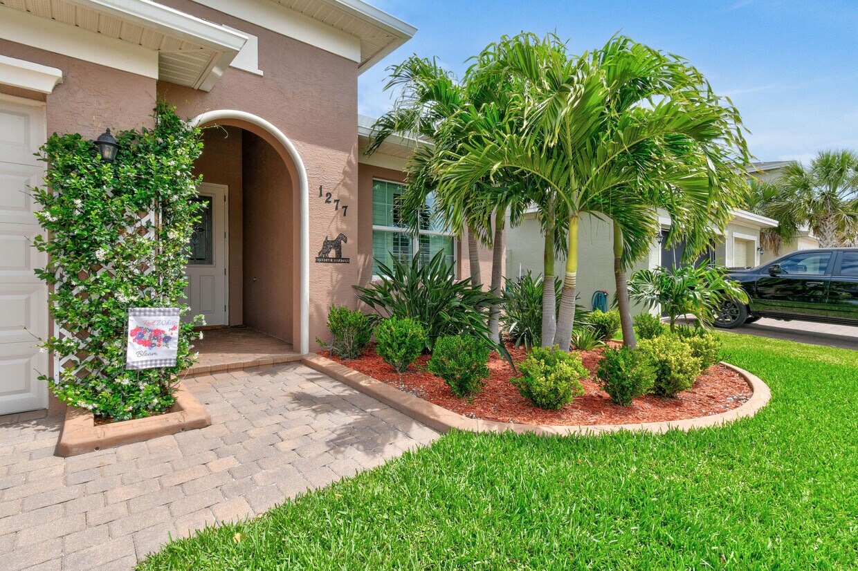 Foto principal - 1277 NW Leonardo Cir