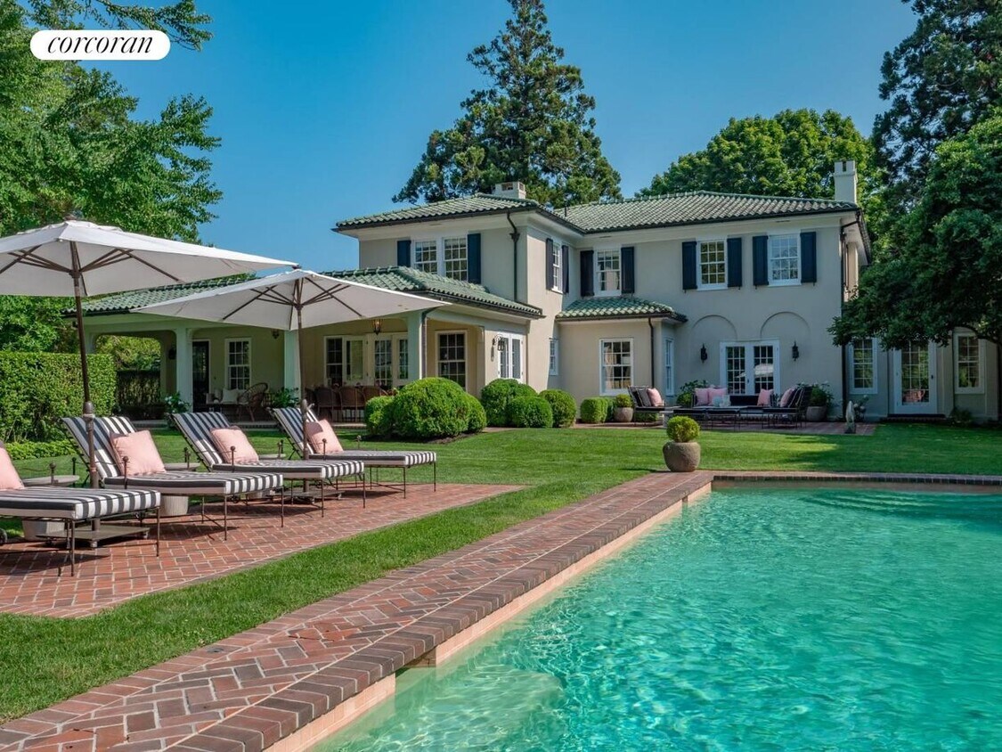 26 Davids Ln, East Hampton, NY 11937 House for Rent in East Hampton