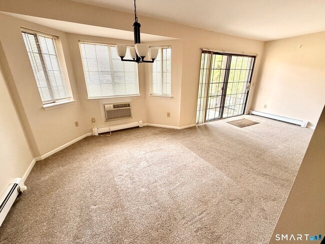 Foto del edificio - 3 Falmouth Ct