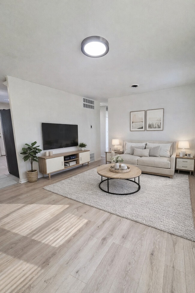 Building Photo - 2069 217th St