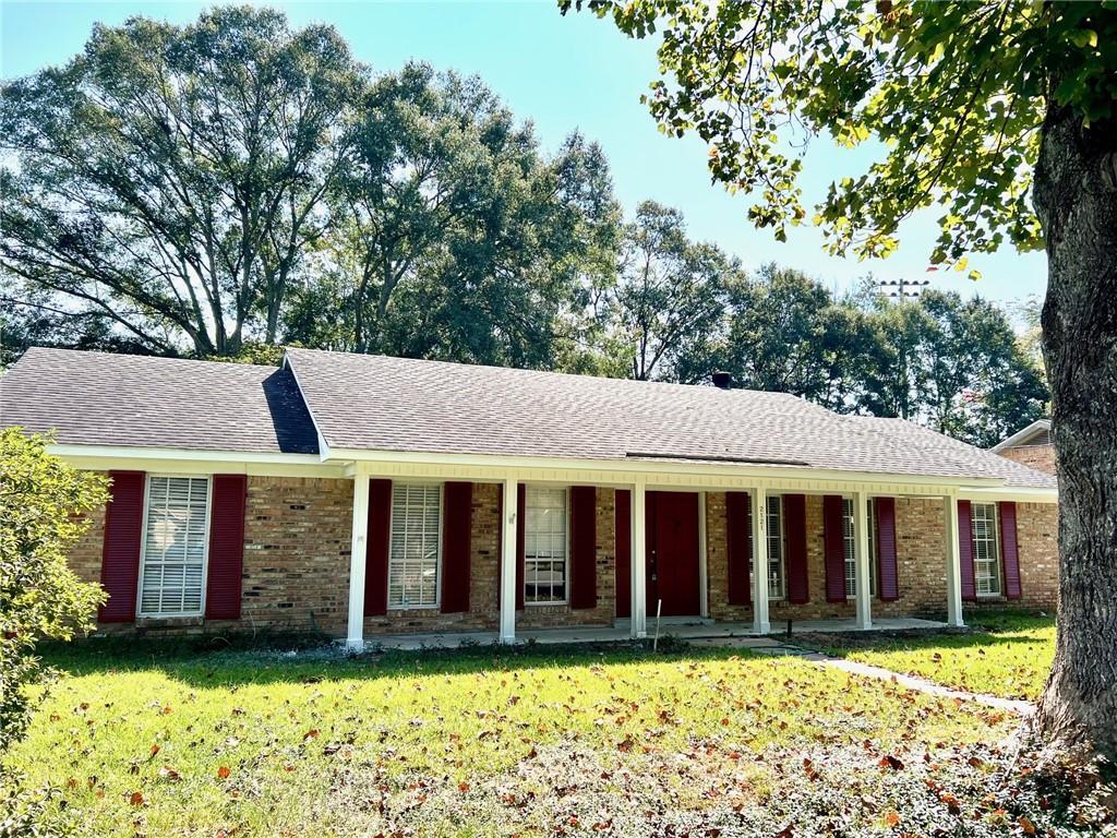 Foto principal - 2121 Woodhillcrest Dr