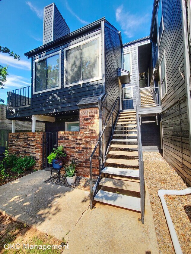 Foto principal - 2 br, 2 bath House - 11500 N May Avenue Un...