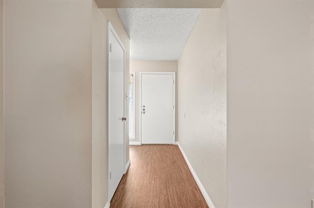 Foto del edificio - 6624 Vega Dr