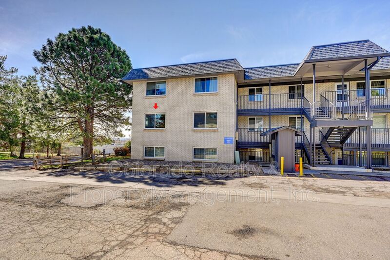 1723 N Robb St Unit 8, Lakewood, CO 80215 Condo for Rent in Lakewood