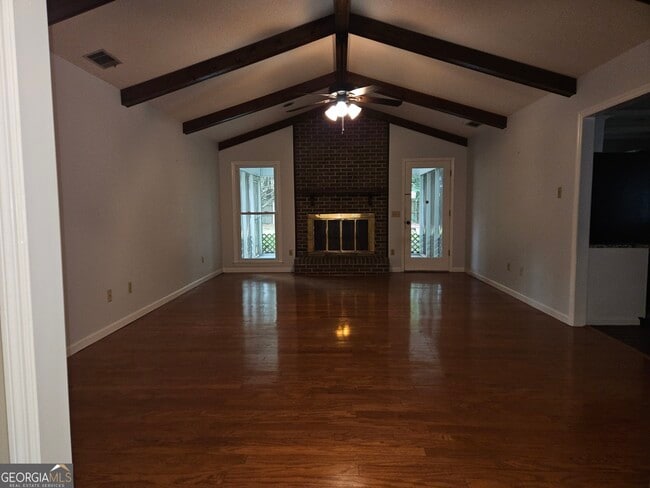 Building Photo - 313 Palomino Path