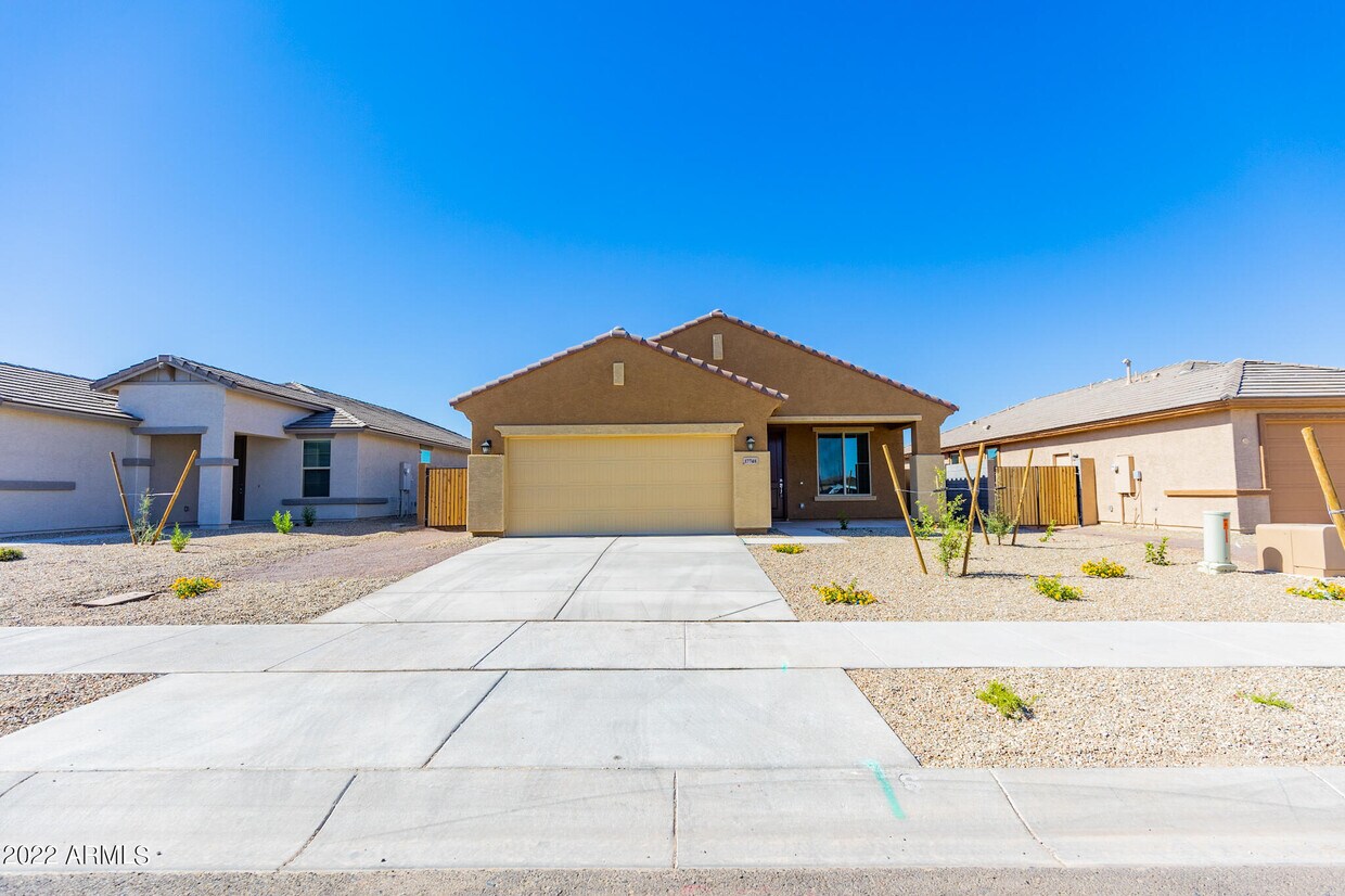 Primary Photo - 16973 W Alice Ave