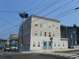Building Photo - 728-732 Quinnipiac Ave