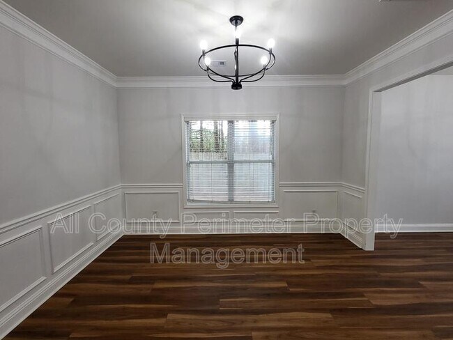 Foto del edificio - 4231 Suwanee Brook Ct