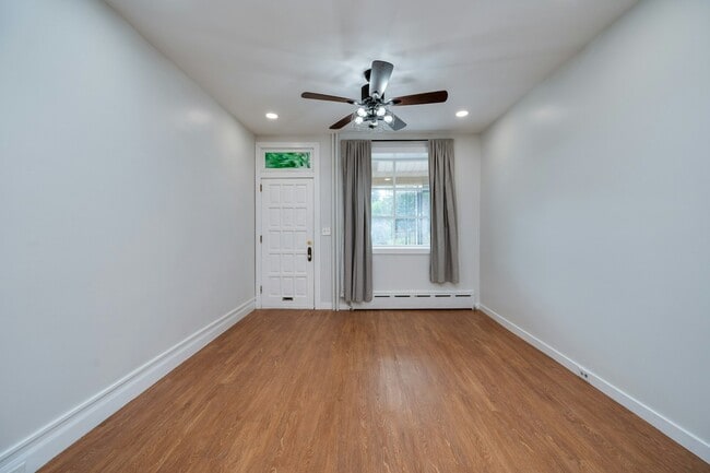 Foto del edificio - 542 S 16th St