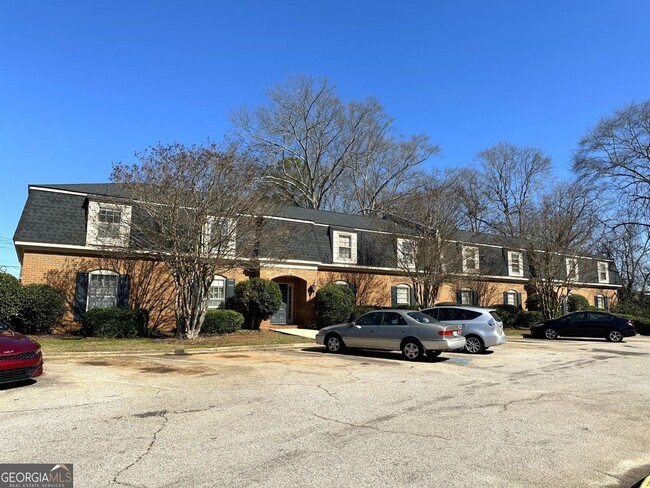 Building Photo - 207 Harwell Ave
