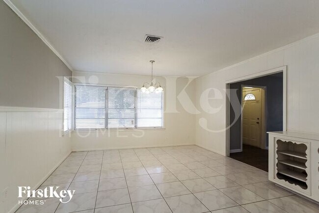 Building Photo - 5506 Berry Creek Drive