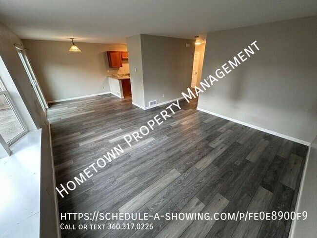 Foto del edificio - 16317 Birkland St SE