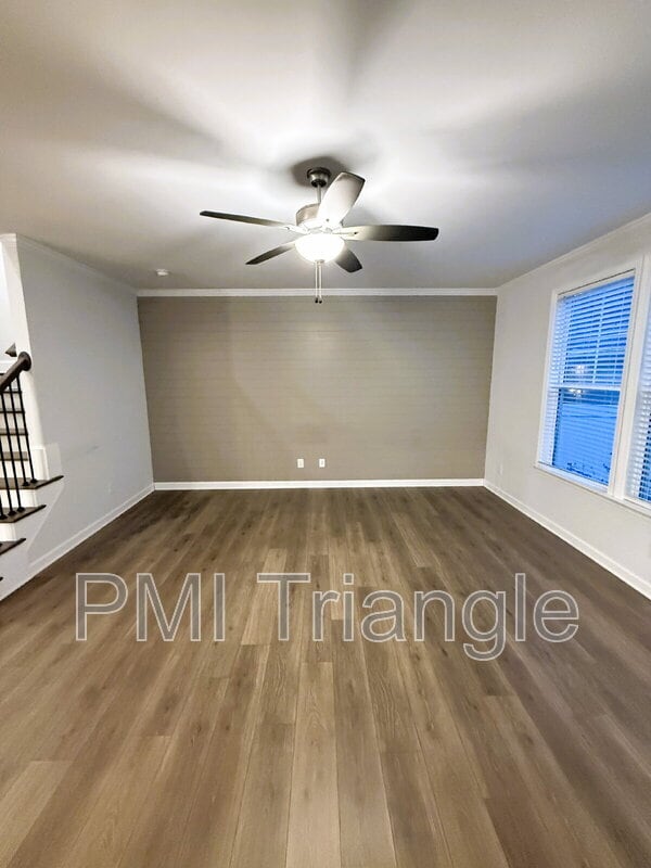 Building Photo - 156 Etteinne Garden Ln