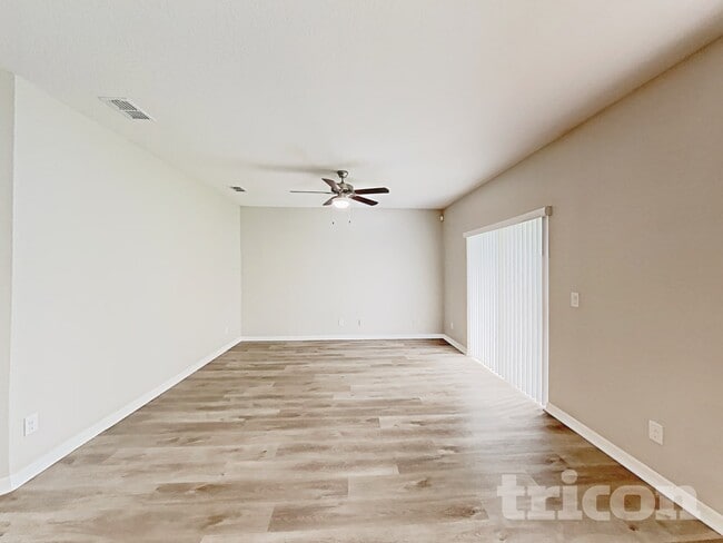 Building Photo - 2754 Painted Rock St