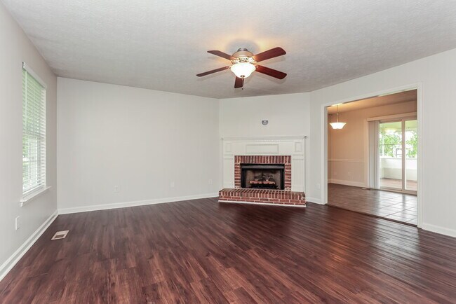 Building Photo - 241 Faldo Dr