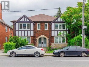Building Photo - 987 Avenue Rd