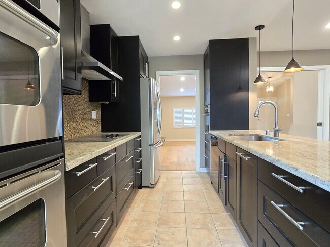 Foto del edificio - 115 Espada Pl