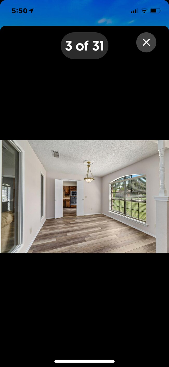 Building Photo - 211 Sycamore Creek Rd