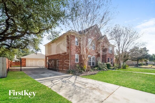 Building Photo - 1756 Oak Sprawl