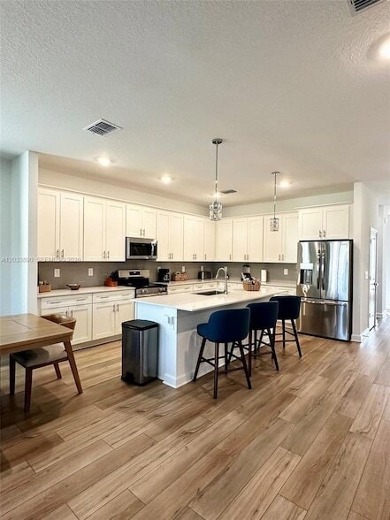 Foto del edificio - 1217 Reunion Village Blvd