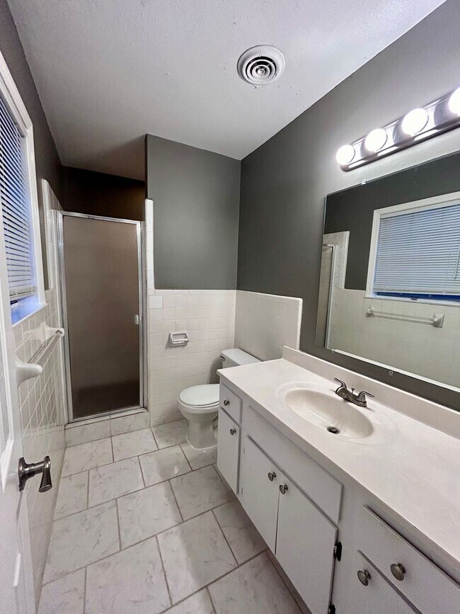 Foto del edificio - Very Nice Home in Stage Park Meadows