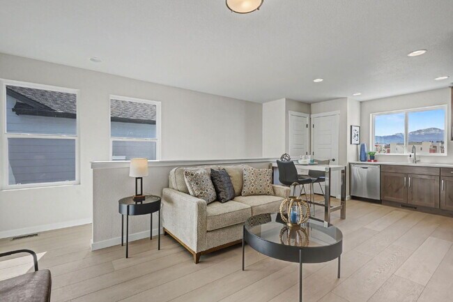 Foto del edificio - 3560 Greenways Main Blvd