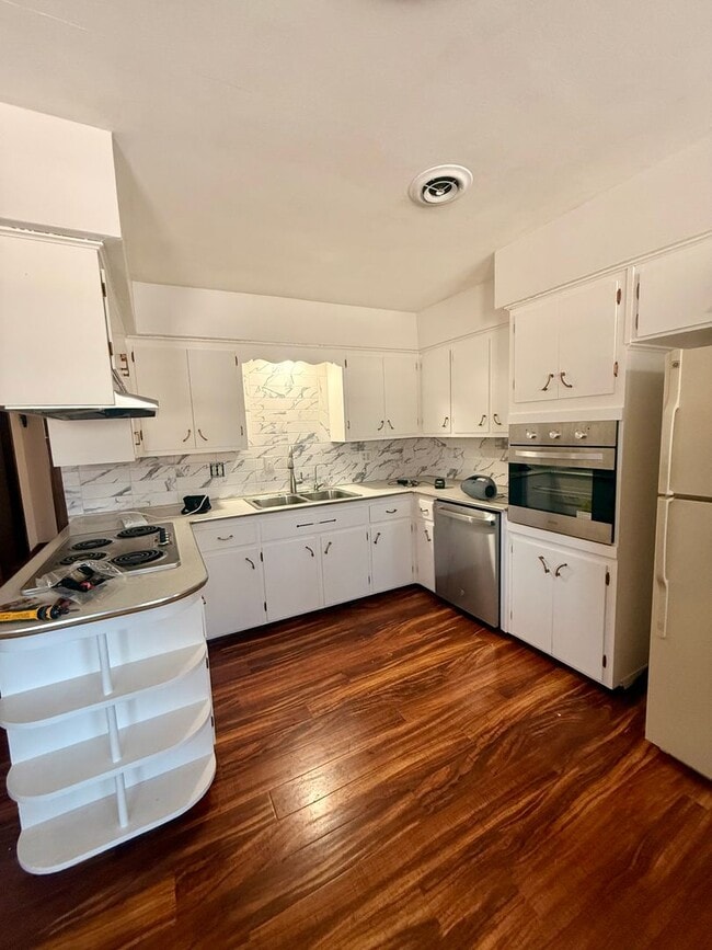 Foto del edificio - 3 Bedroom in heart Loves Park