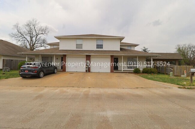 Foto del edificio - 1307 N Willow Dr